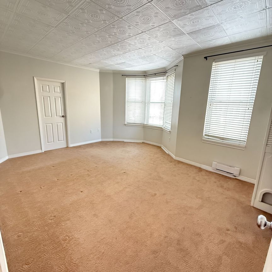 For Lease - 275 Queens Avenue Unit# 301, London East, Ontario - Photo 1