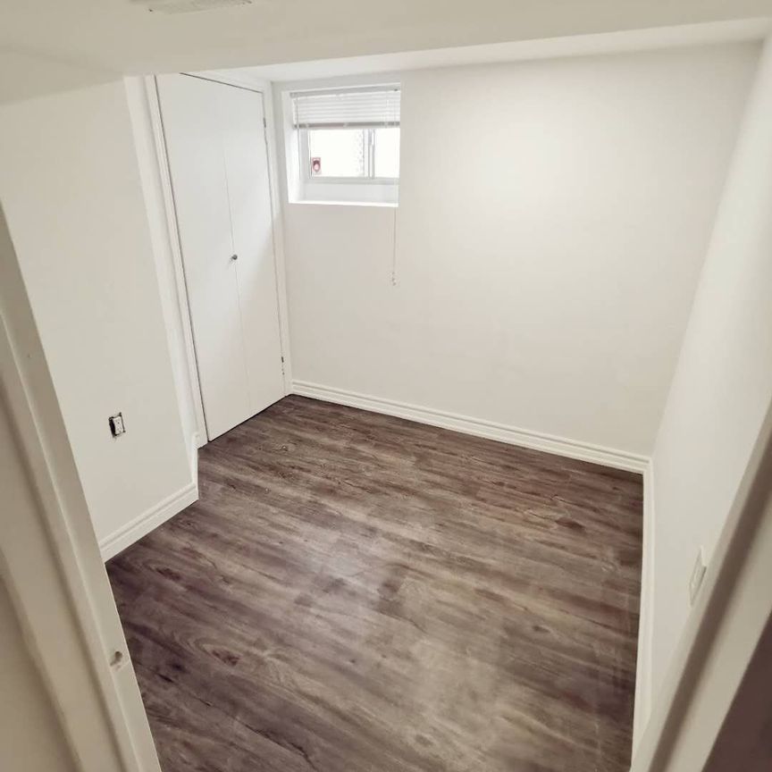 For Lease - 4 Goldwin B2 Avenue, Toronto, Ontario - Photo 1