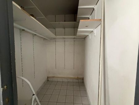 Location Appartement 3 pièces 71m² LYON 7ème - Photo 5