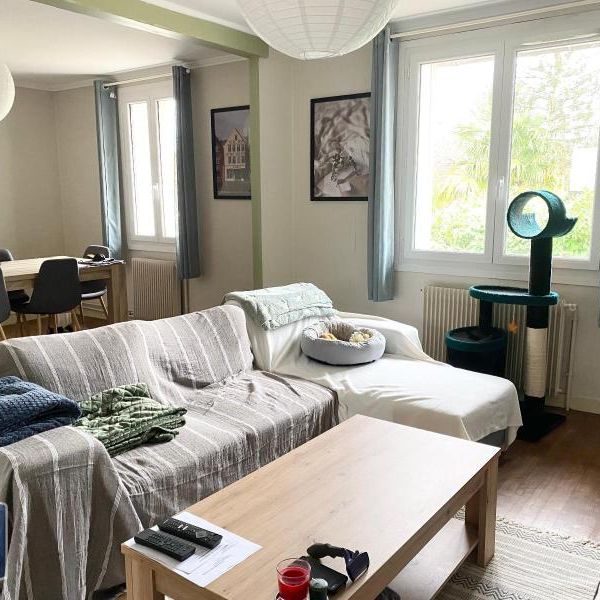 Location Maison 2 pièces 70m² NIORT 79000 - Photo 1