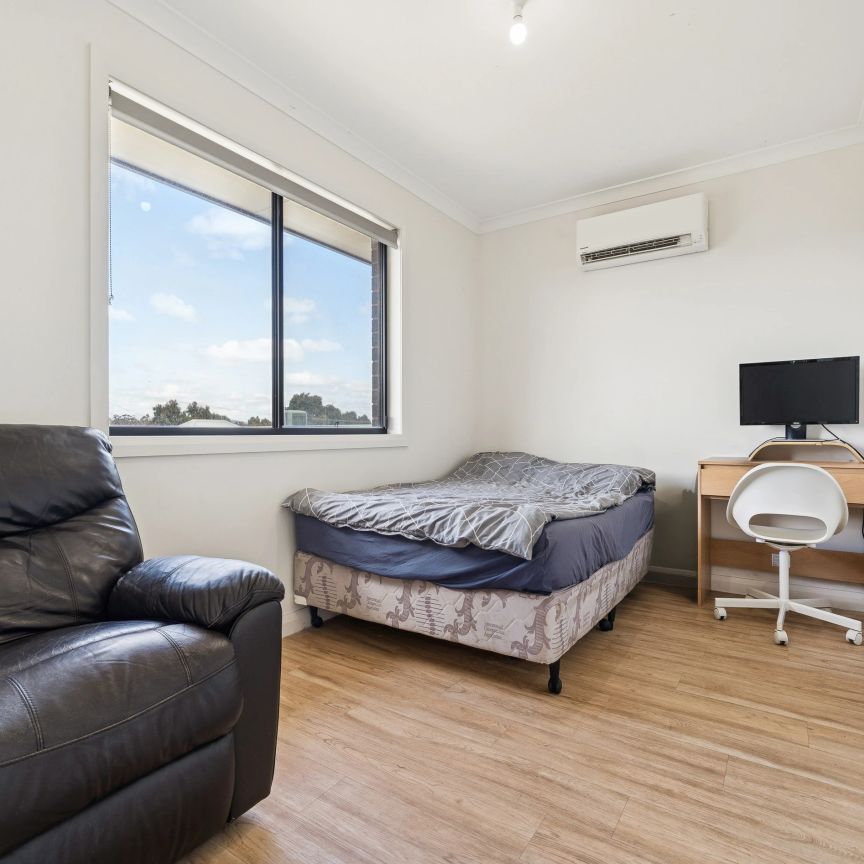 1/6A Burrowes street - Photo 1