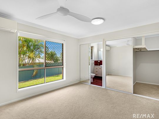 3 Glendale Place, Helensvale QLD 4212 - House For Rent | Domain - Photo 1