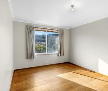 Comfortable Family Home - Photo 4