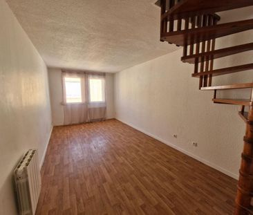 Location Appartement 2 pièces 42m² ROANNE 42300 - Photo 2