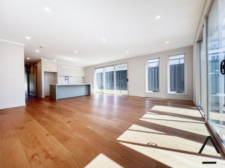 Brand new townhouse in Spotswood*OPEN FOR INSPECTION WEDNESDAY 22ND OF JAN AT 4PM - 4:15PM* - Photo 4