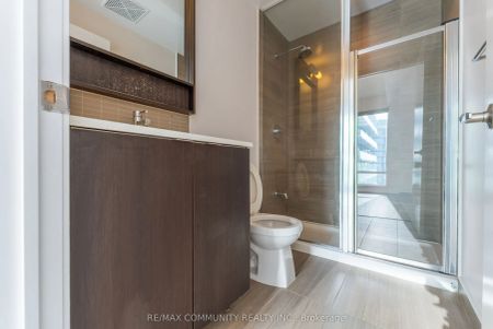 2560 Eglinton Avenue W #1710 - Photo 4