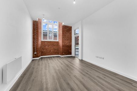 1 bedroom flat to rent - Photo 2