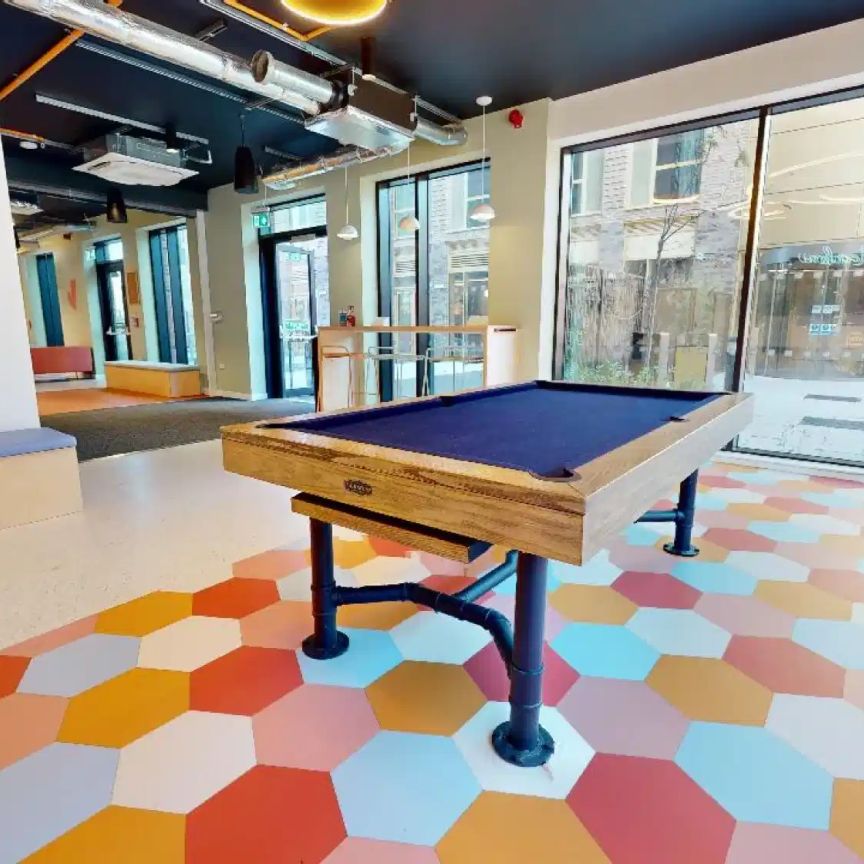 Gold Studio - Photo 1