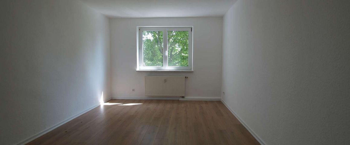 Erstbezug nach Sanierung mit Einbauküche – Gemütliche 2-Raumwohnung - Foto 1