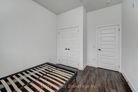 For Lease - 26 Lowes Road, Guelph, Ontario - Photo 3