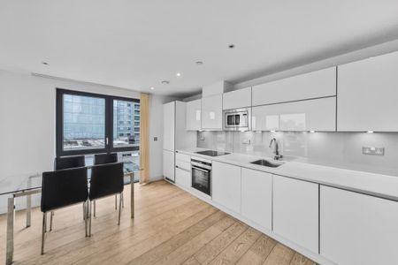 Kensington Apartments, Commercial Street, E1 - Photo 2