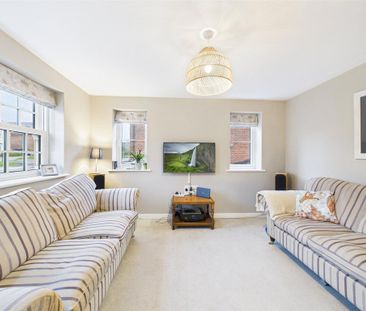 3 bedroom detached house to rent - Photo 1