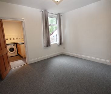 603 Carlton Road, Carlton, Nottingham, NG3 7AF - Photo 6