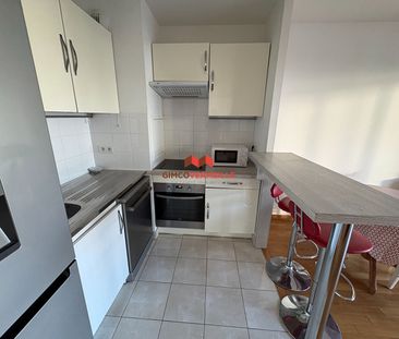 Location Appartement 2 pièces 46m² - Photo 5