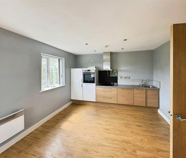 2 Bedroom Flat for rent in Weald House, Birch Close,Huntington,YORK - Photo 3