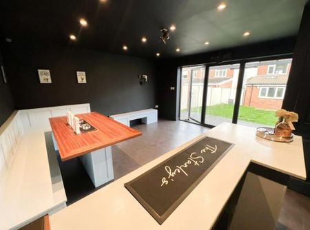 3 bedroom house to rent - Photo 2