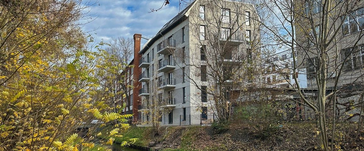 JUNGBRUNN - perfekte Familienwohnung mit Wasserblick, 2 Balkonen und 2 Bädern - Photo 1