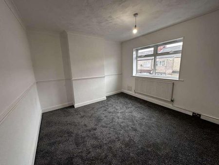 Neville Street, Cleethorpes, DN35 - Photo 3