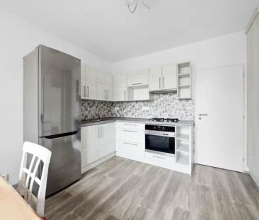 Částečně zařízený byt 1+1, 36 m - Fotografie 4