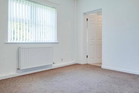 8 Annes Court, Bryansburn Road, Bangor, BT20 3SX - Photo 3