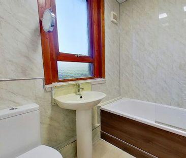 West Main Street, Broxburn, EH52, West Lothian - Photo 2