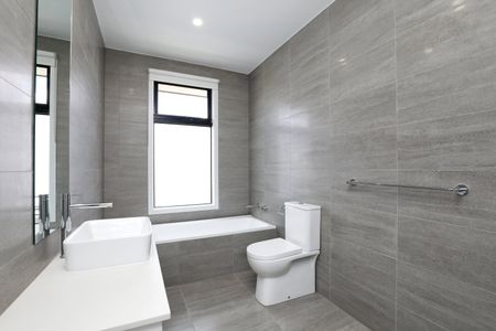 1/48 Danin Street, Pascoe Vale VIC 3044 - Photo 2