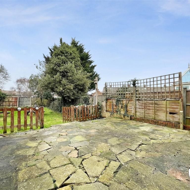 3 bedroom house to rent - Photo 1