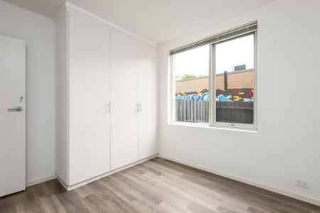 Convenient and Bright 2-Bedroom Apartment in Preston! - Photo 2
