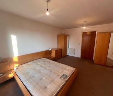 1 bedroom Flat To Let - Photo 1