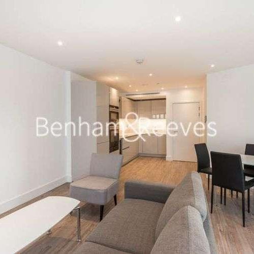 New Drum Street, Aldgate Place, E1 - Photo 1