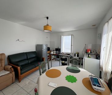 Location Appartement 3 pièces 56m² - Photo 4