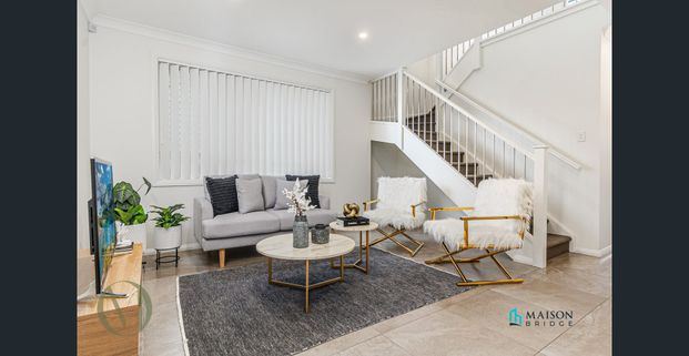 Contemporary 5 Bedroom Duplex, Quiet and Convenient Position - Photo 1