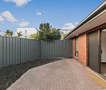 Charming Two Bedroom close to Glenelg - Photo 4