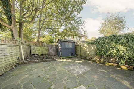 2 bedroom maisonette to rent - Photo 5