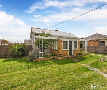 LOCATION AND SPACE! - Photo 6