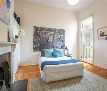 Caulfield North - Photo 6