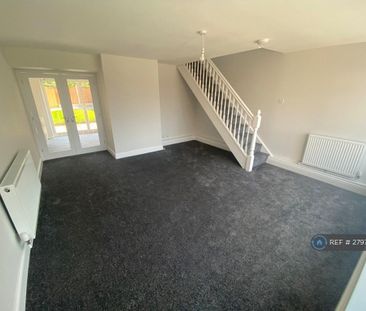 3 bedroom terraced house to rent - Photo 1