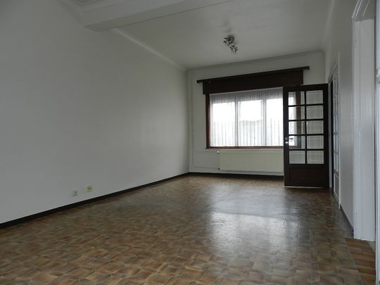 Zillebeke: ruime woning met garage en tuin. - Photo 1