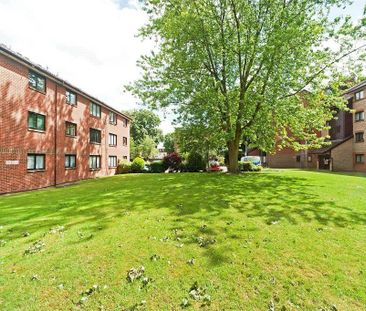 Studio to rent - Photo 6