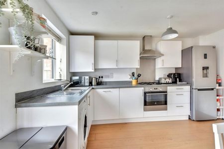 Room in a Shared House, Leaning Row, NG7 - Photo 5