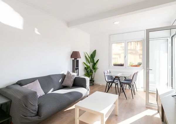 Avinguda del Coll del Portell, Barcelona, Catalonia 08024