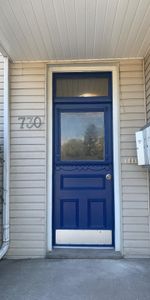 For Lease - 730 Simcoe Street, Oshawa, Ontario - Photo 3