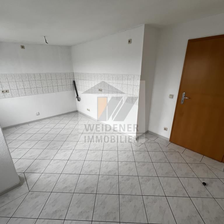 Schnäppchen mit Fernblick und 2 Badezimmern! Schicke 2,5 Raum DG Wohnung! - Photo 1