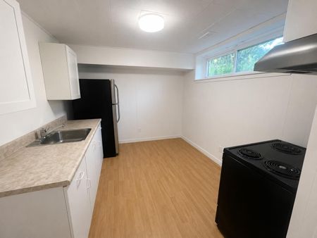 For Lease - 9 Bridlewood Boulevard, Toronto, Ontario - Photo 4