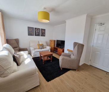 4 Bed Student Accommodation - Photo 2