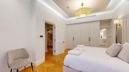 4 bedroom flat to rent - Photo 5