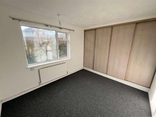 Hazelwood, Curwen Place, Brighton, BN1 - Photo 1