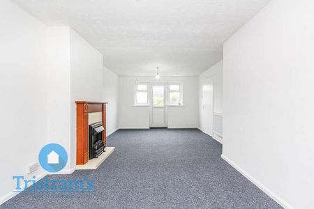 The Glade, Clifton, NG11 - Photo 3