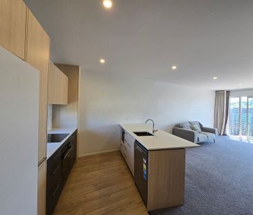 Modern 2 Storey Townhouse in New Brighton - Photo 1