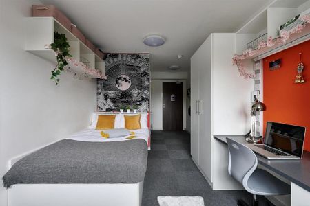 1 bedroom in a flat share to rent - Photo 5